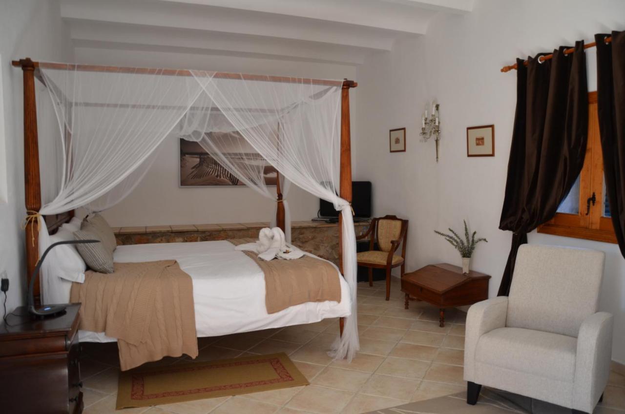 Agroturismo Petit Hotel Son Perdiu - Adults Only Sa Ràpita Eksteriør billede